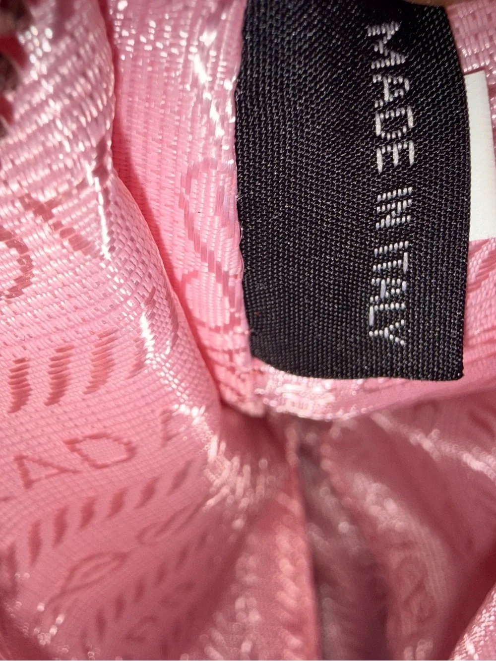 Prada 2005 Re-Edition Pink Nylon Bag no mini pouch